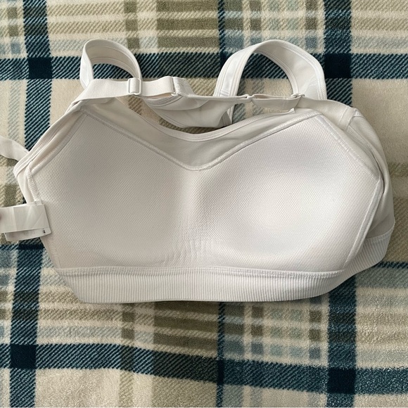 Gymshark White High Support Sports Bra - Small - Picture 5 of 7